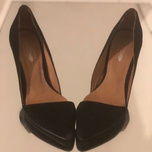 NWOT Jeffrey Campbell x Free People suede heels